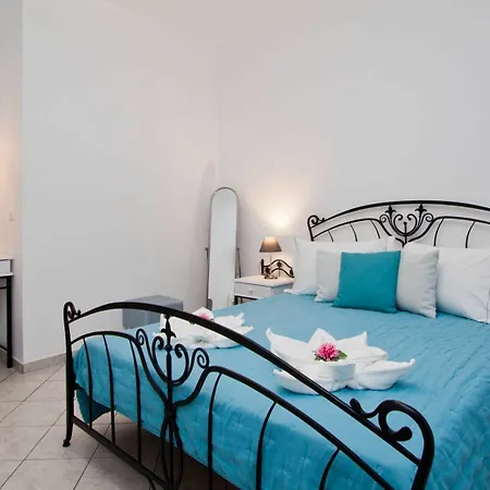 Nemesis Appart hôtel Fira (Santorini)